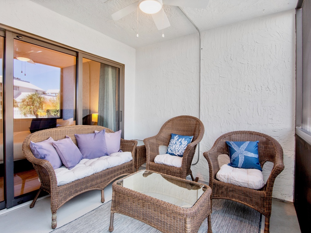 Harbor Towers Unit 212 by Tropical Sands Accommodations patio seating
