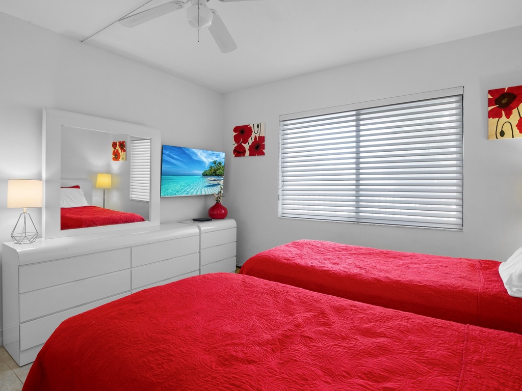 Midnight Cove II Unit 931C