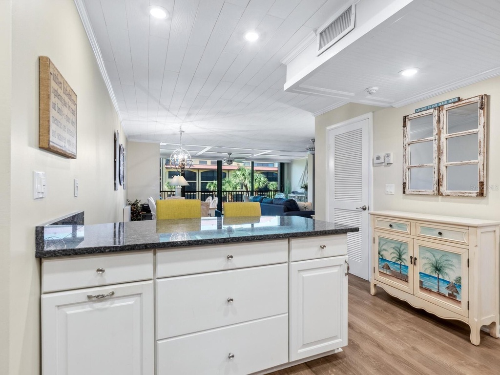 Tortuga Unit 205 - Tropical Sand Accommodations