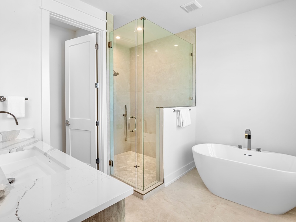 Second Bathroom, Ensuite