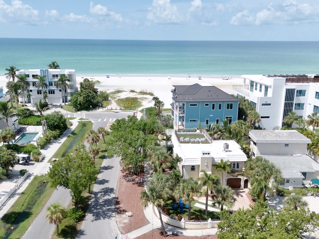 Casa Siesta by Siesta Key Luxury Rental Properties
