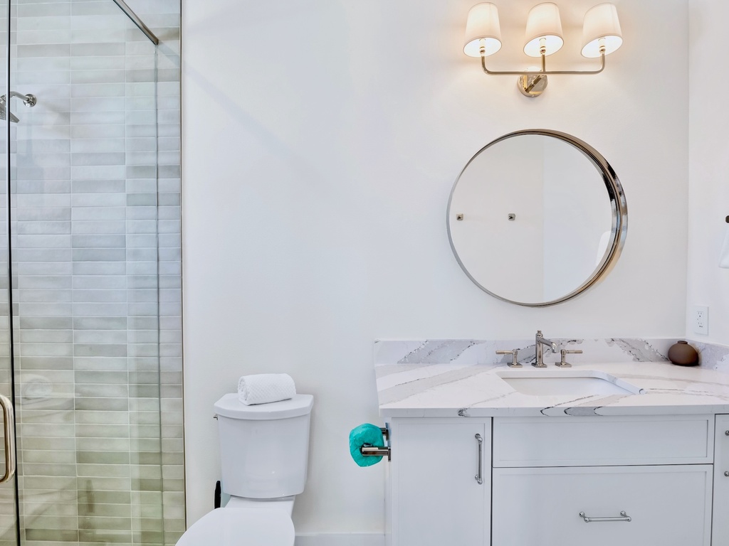 Fifth Bathroom, Ensuite