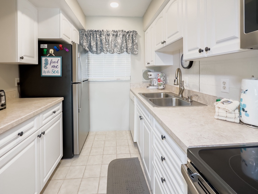 99 kitchen 1