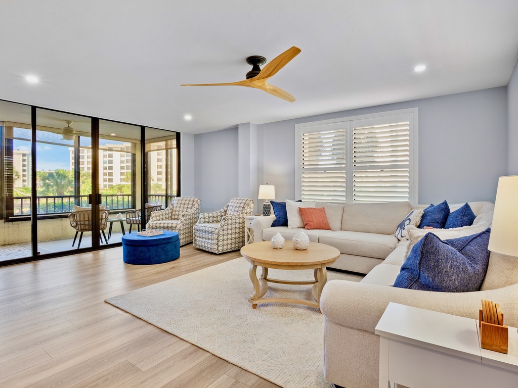 Gulf and Bay Club B110 by Tropical Sands Accommodations