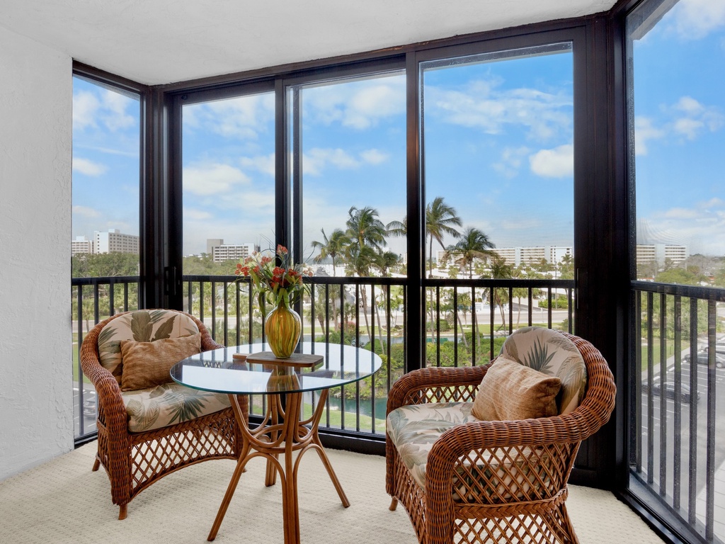Harbor Towers Unit 525 by Tropical Sands Accommodations
