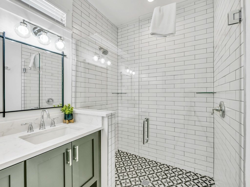 Primary Ensuite Bathroom