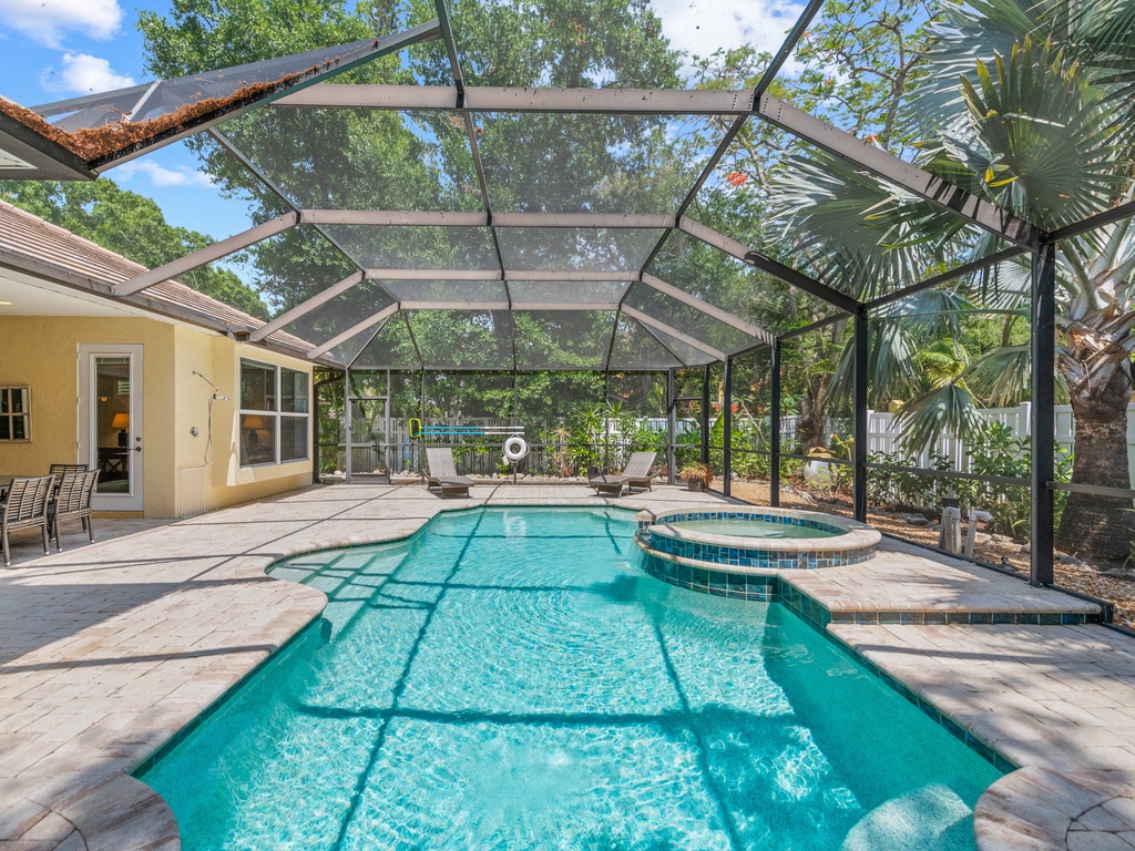 Private Pool