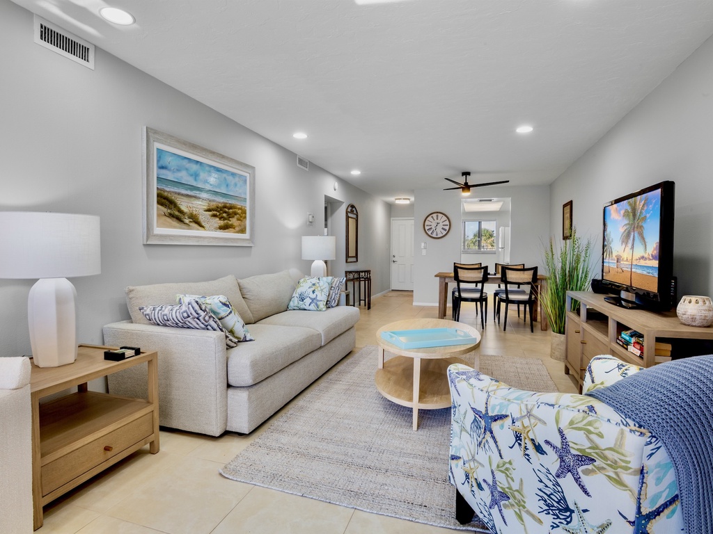 Sunset Royale 208 by Tropical Sands Accommodations