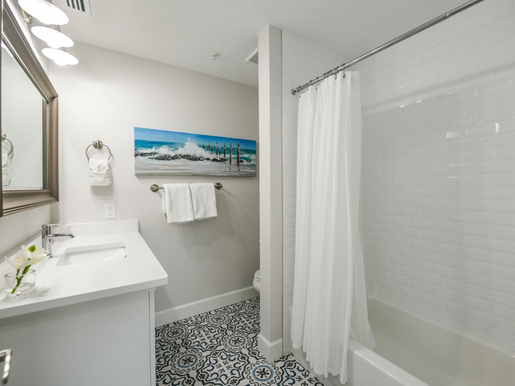 East Unit - Third Bathroom