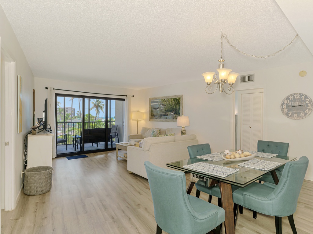 Harbor Towers 322