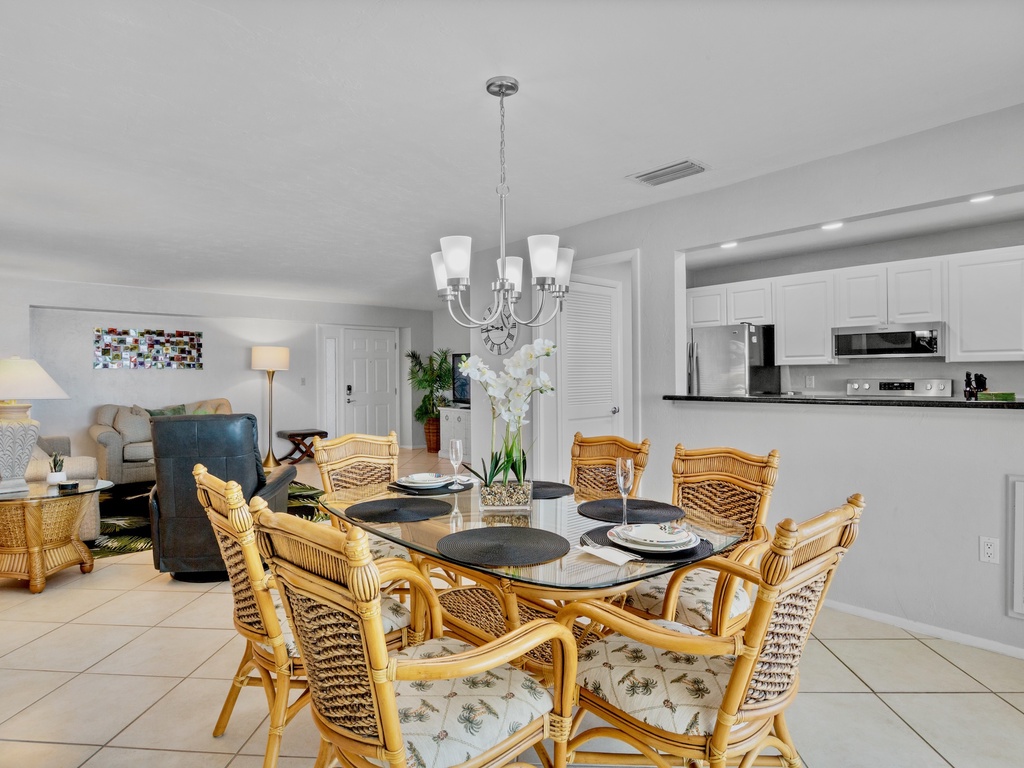 Jamaica Royale 403 by Tropical Sands Accommodations