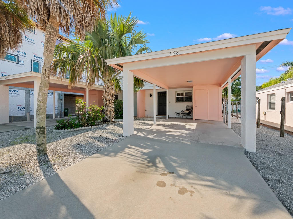 Summer Lovin' - Lido Key Vacations