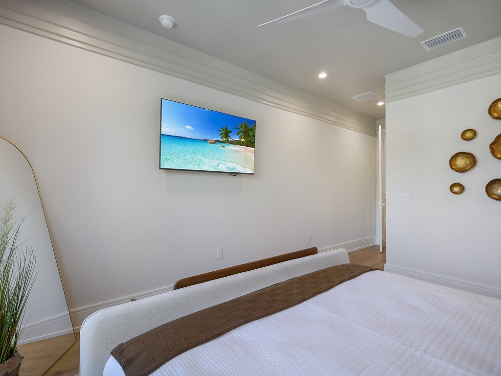 Fourth Bedroom- King with Tv