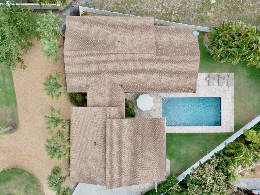 The Midnight Turtle by Siesta Key Luxury Rental Properties