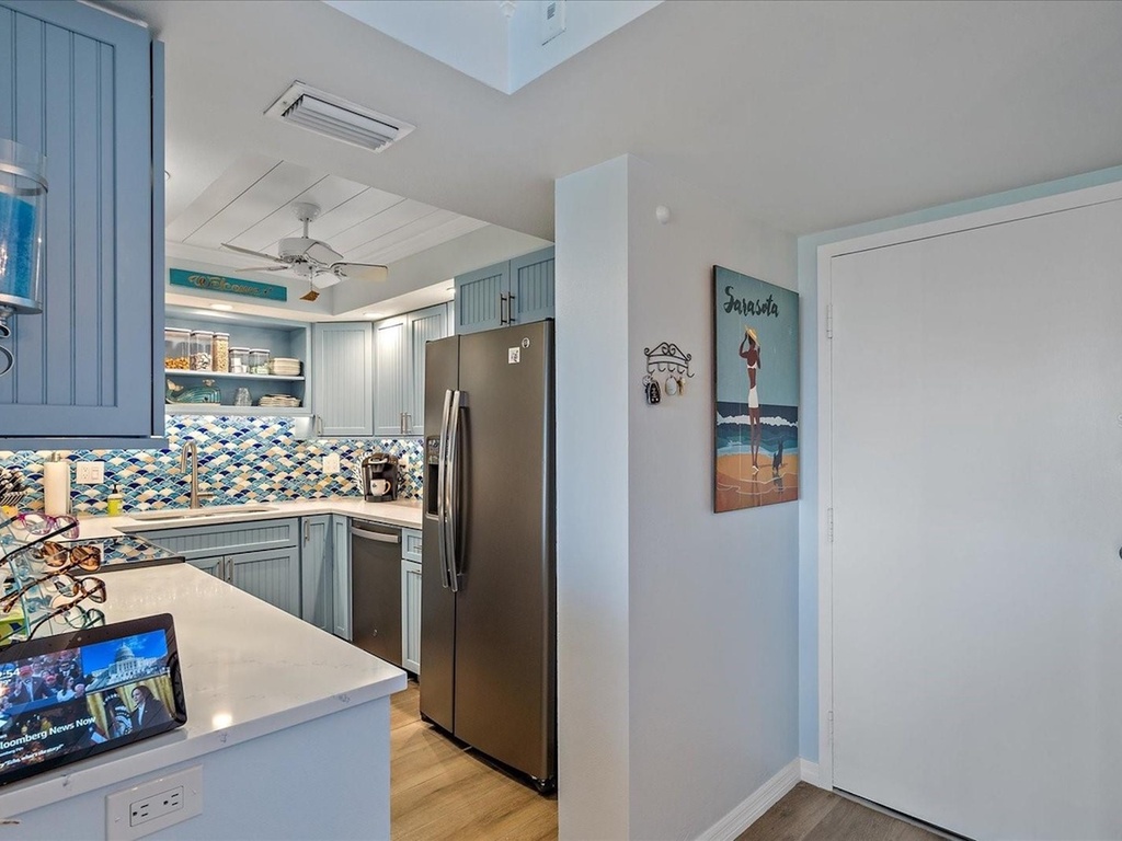 Harbor Towers Unit 603 by Tropical Sands Accommodations
