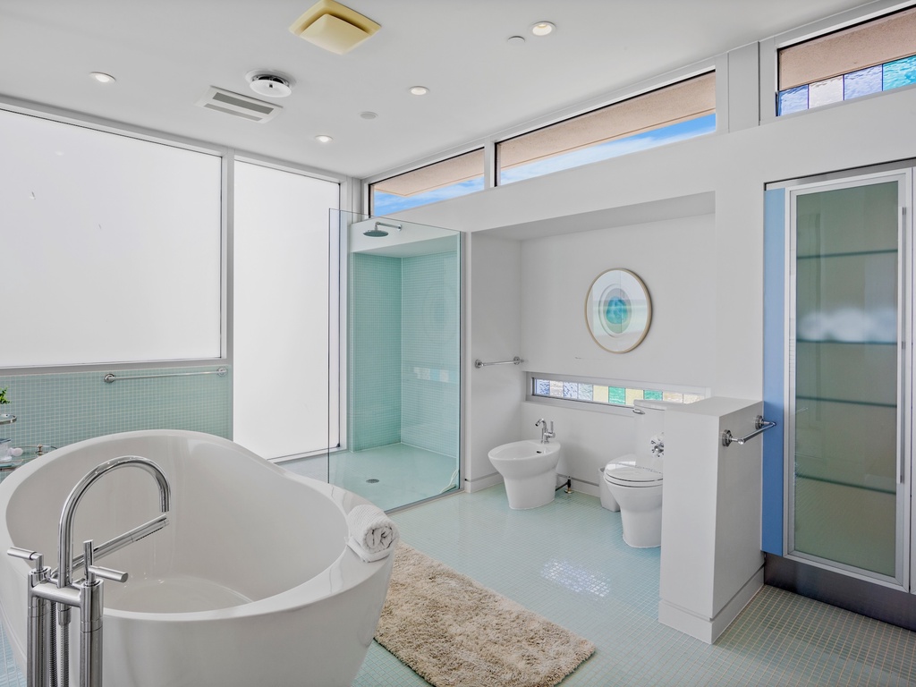 Primary Bathroom, Ensuite Bathroom