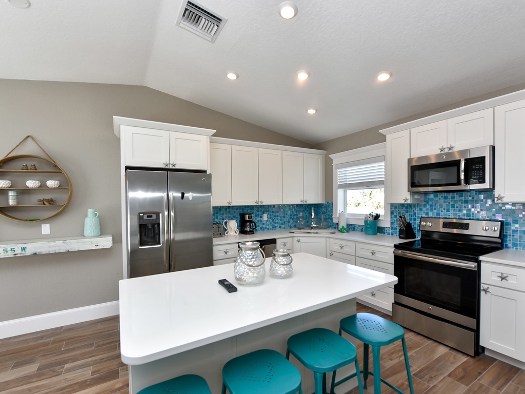 Fully equipped kitchen