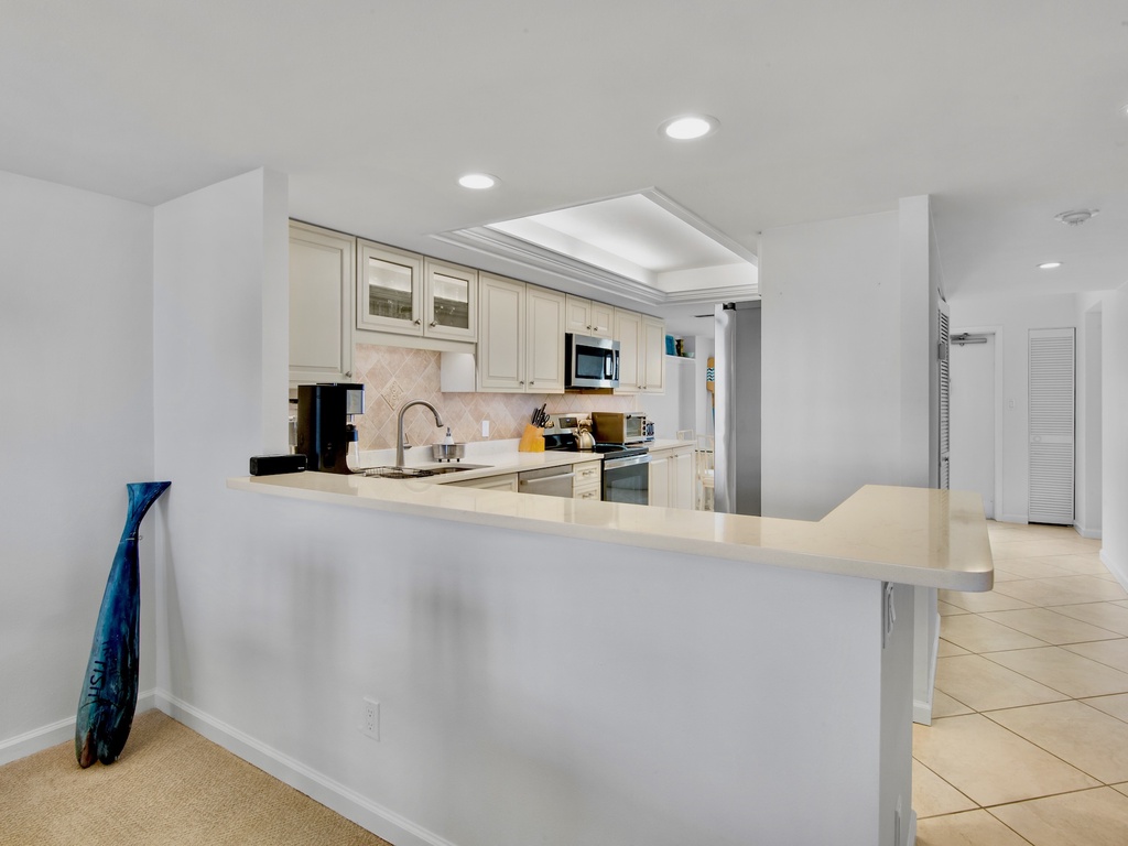 Gulf and Bay Club Unit B408 by Tropical Sands Accommodations