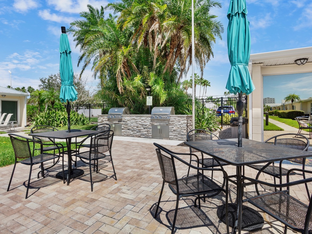 Jamaica Royale - Tropical Sands Accommodations