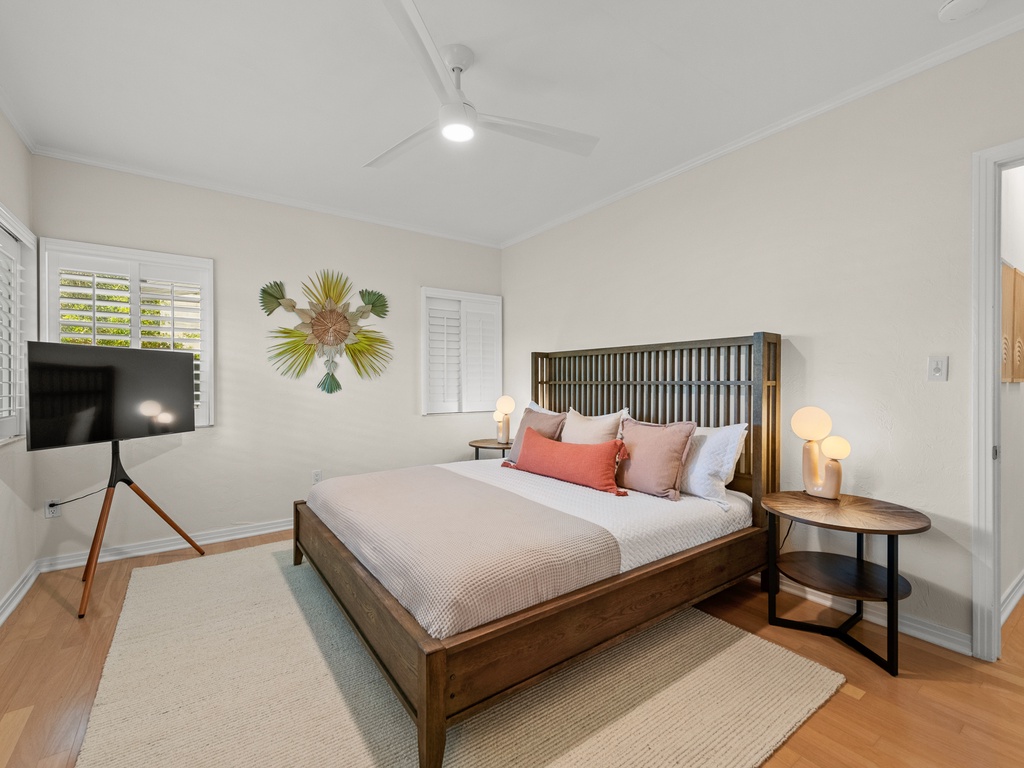 Second Bedroom - King