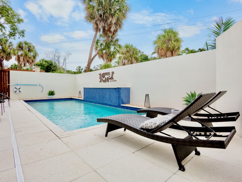 Poolside Lounge Chairs