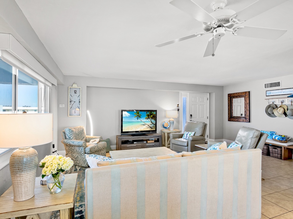 Jamaica Royale 702 by Tropical Sands Accommodations