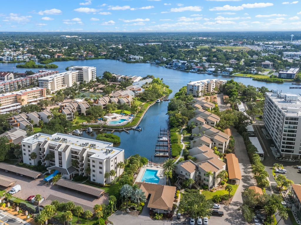 Midnight Cove II by Tropical Sands Accommodations Aerial