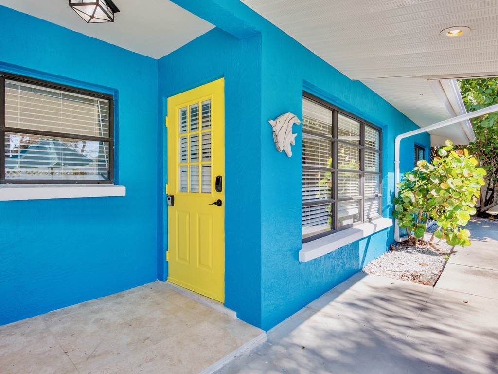 Casita East