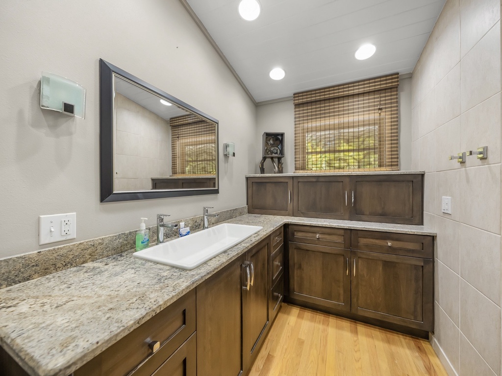 The Shaded Sanctuary - Siesta Key Luxury Rental Properties