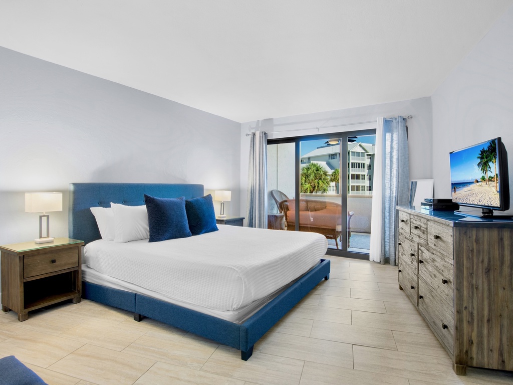 Harbor Towers Unit 212 by Tropical Sands Accommodations