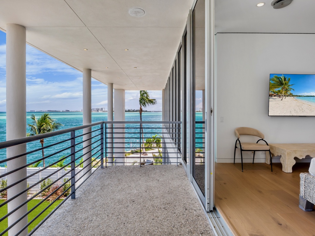 Second Bedroom, Balcony