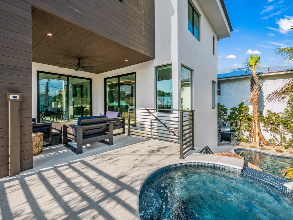 Hot spa perfect for unwinding