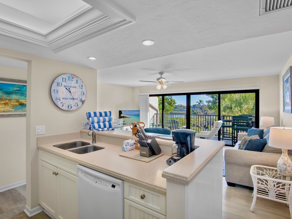 Midnight Cove II Unit 333 by Tropical Sands Accommodations