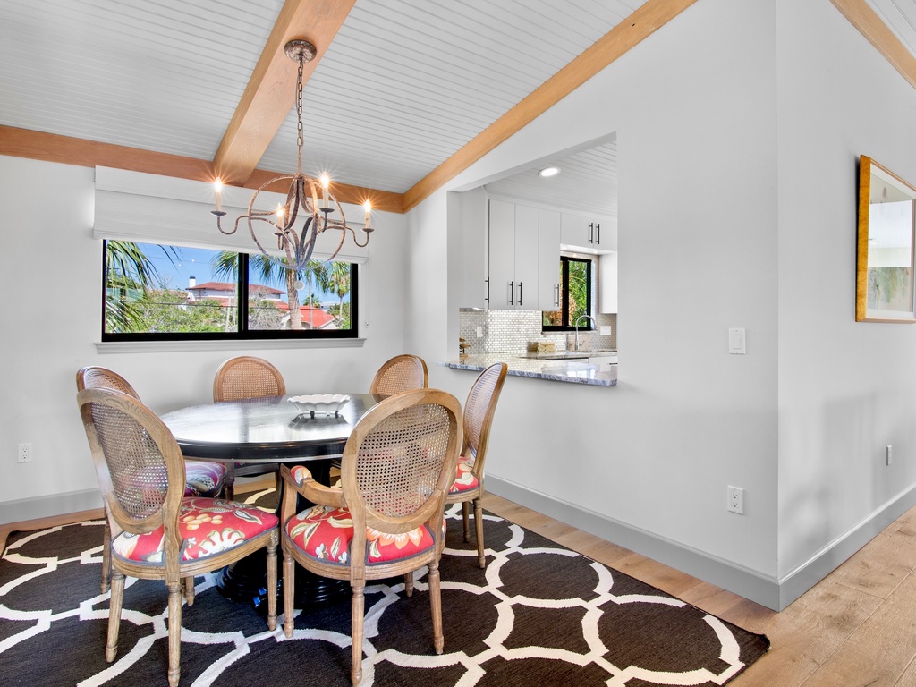 Second Dining Space for Group Gatherings