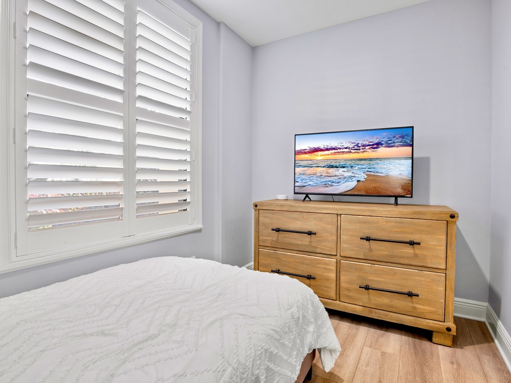 Gulf and Bay Club B110 by Tropical Sands Accommodations