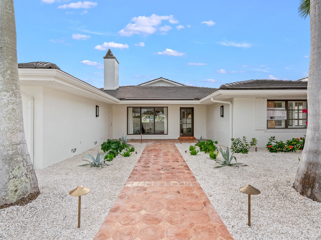Manatee Cove - By Lido Key Vacations
