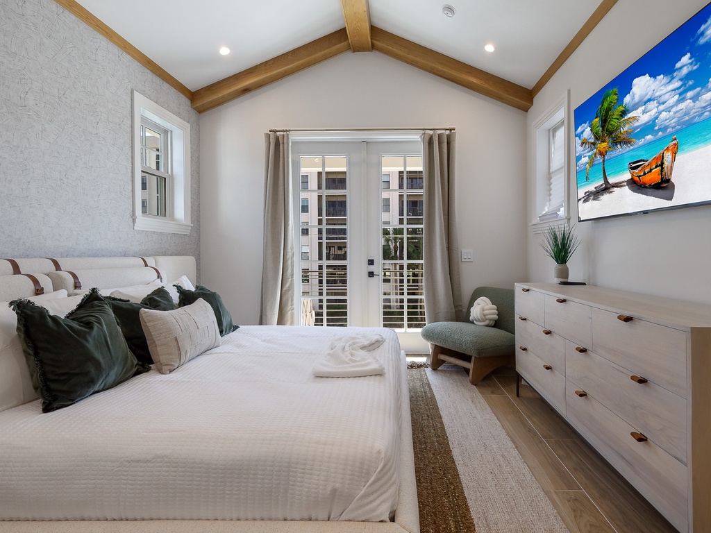 Primary Bedroom - King