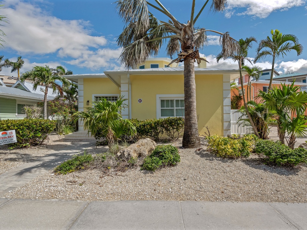 The Pool House Siesta Key Luxury Rental Properties