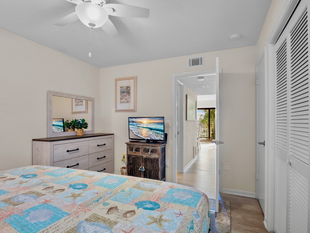 Midnight Cove II Unit 333 by Tropical Sands Accommodations