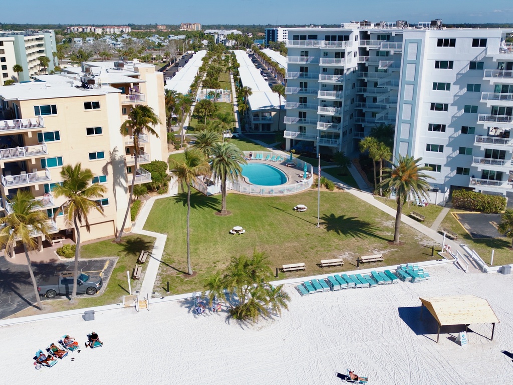 Jamaica Royale - Tropical Sands Accommodations