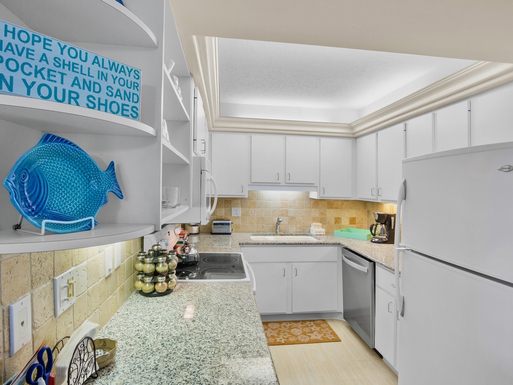 Harbor Towers Unit 303 by Tropical Sands Accommodations