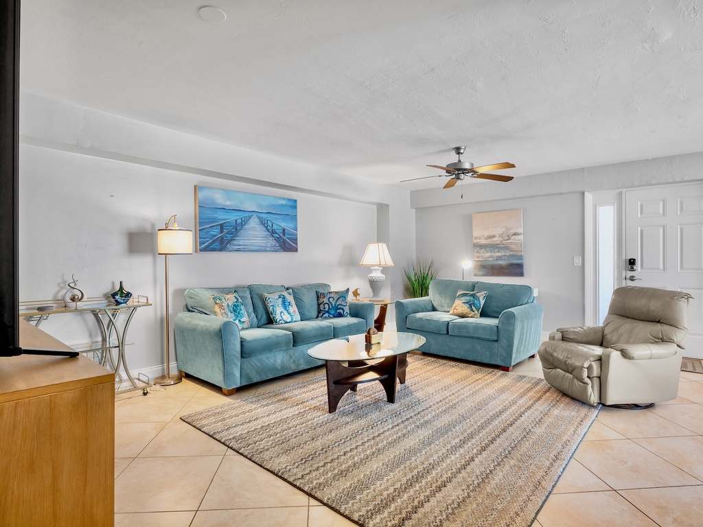 Jamaica Royale 606 by Tropical Sands Accommodations