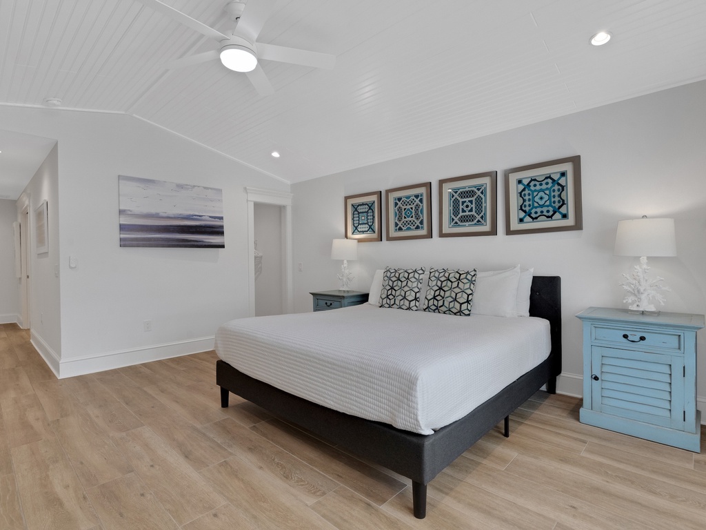 Primary Bedroom, King