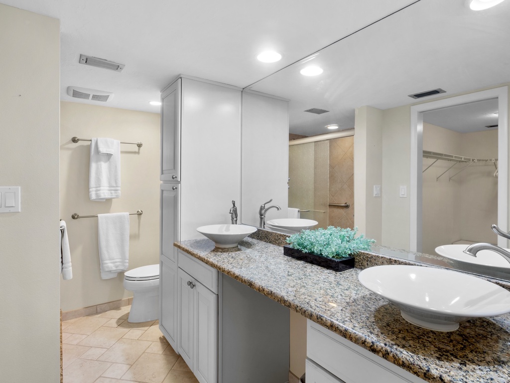 Gulf and Bay Club Unit B308