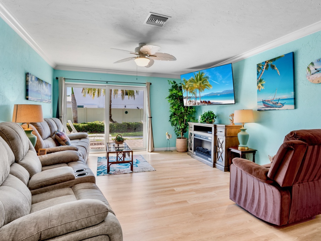 Jamaica Royale 102 by Tropical Sands Accommodations