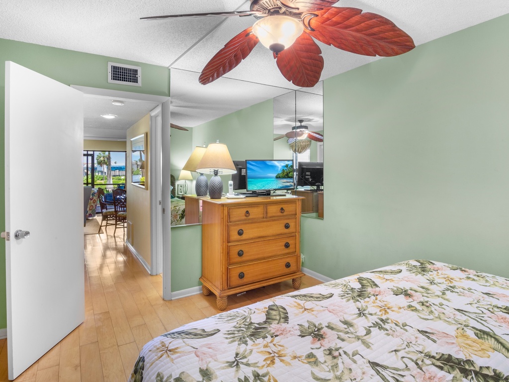 Midnight Cove II 213F