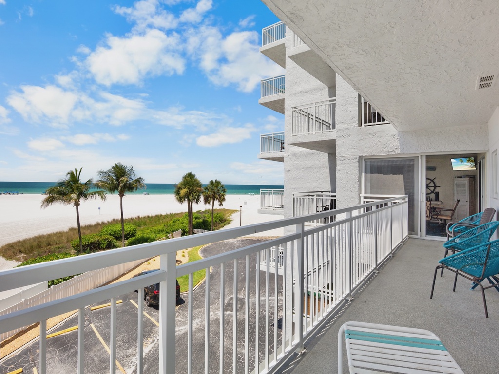 Jamaica Royale 302 by Tropical Sands Accommodations