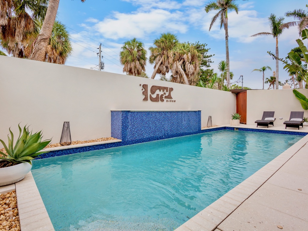 Private Pool - Sundown Sanctuary