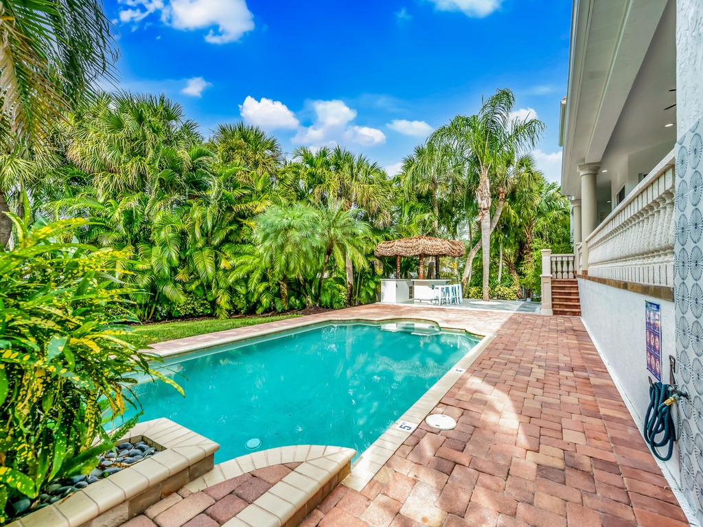 Private Pool