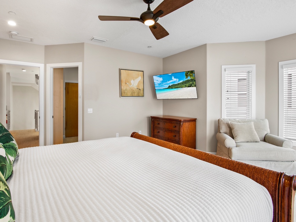 Primary Bedroom, King